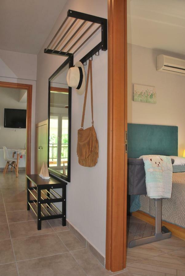 Cornelia Apartment PalaiónTsiflíkion Екстериор снимка