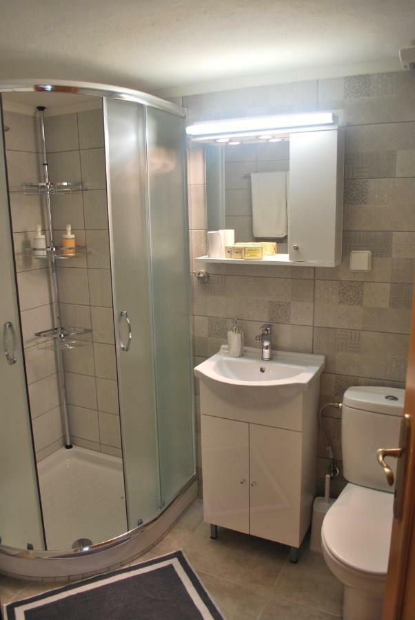 Cornelia Apartment PalaiónTsiflíkion Екстериор снимка